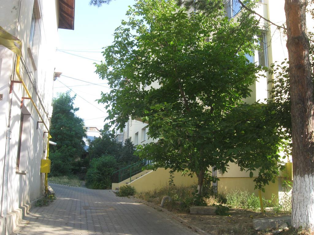 Lary Apartament 苏恰瓦 外观 照片